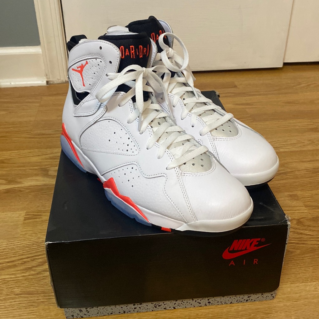 New In Box Stock X Air Jordan 7 Retro Men’s Size 11.5 Women’s Size 13